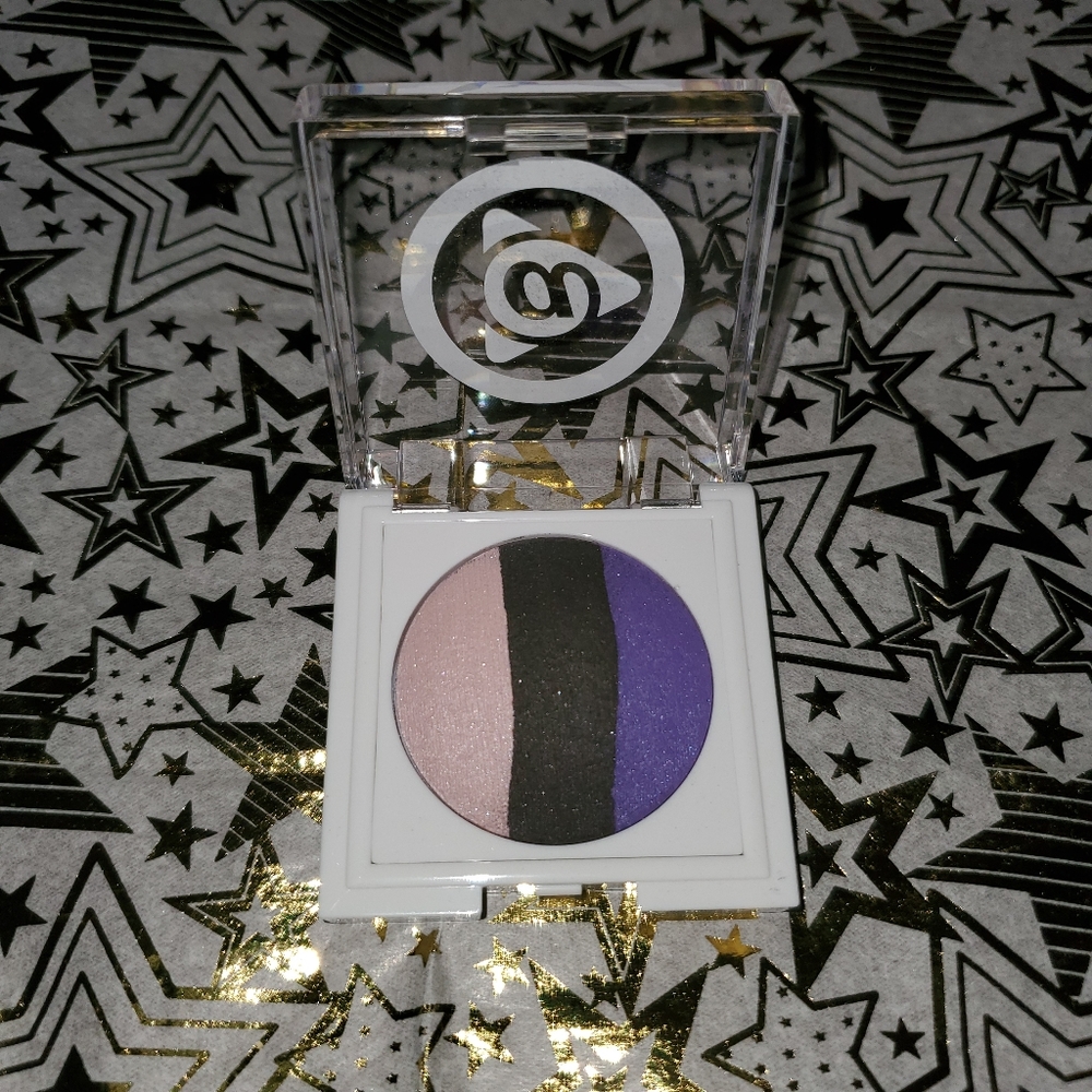 Mary Kay @Play Baked eye trio- Purple Eclipse